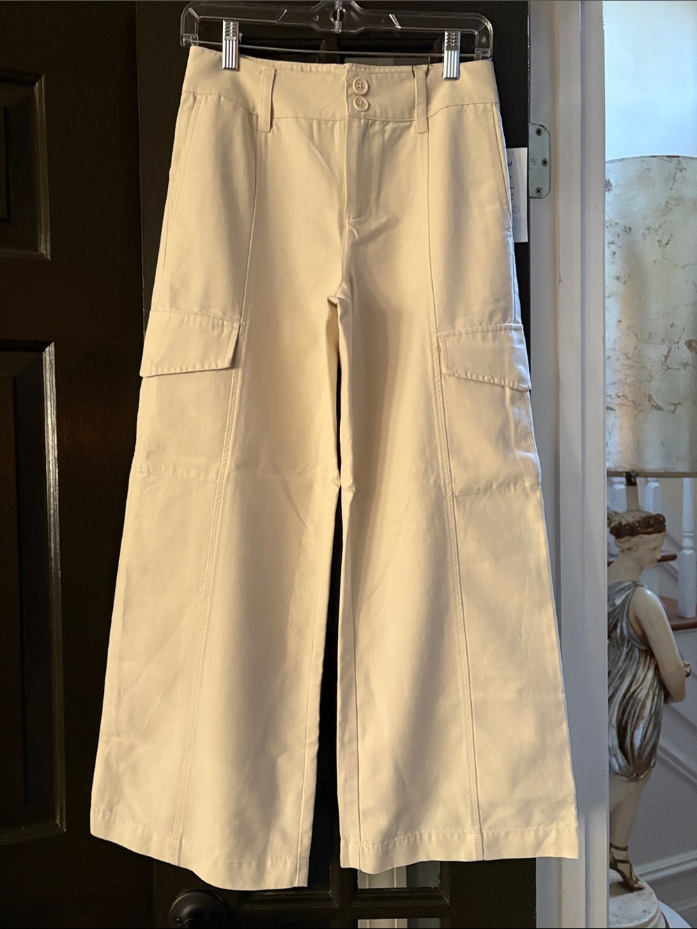 Sanctuary Wide-Leg Cargo Pants in Cream